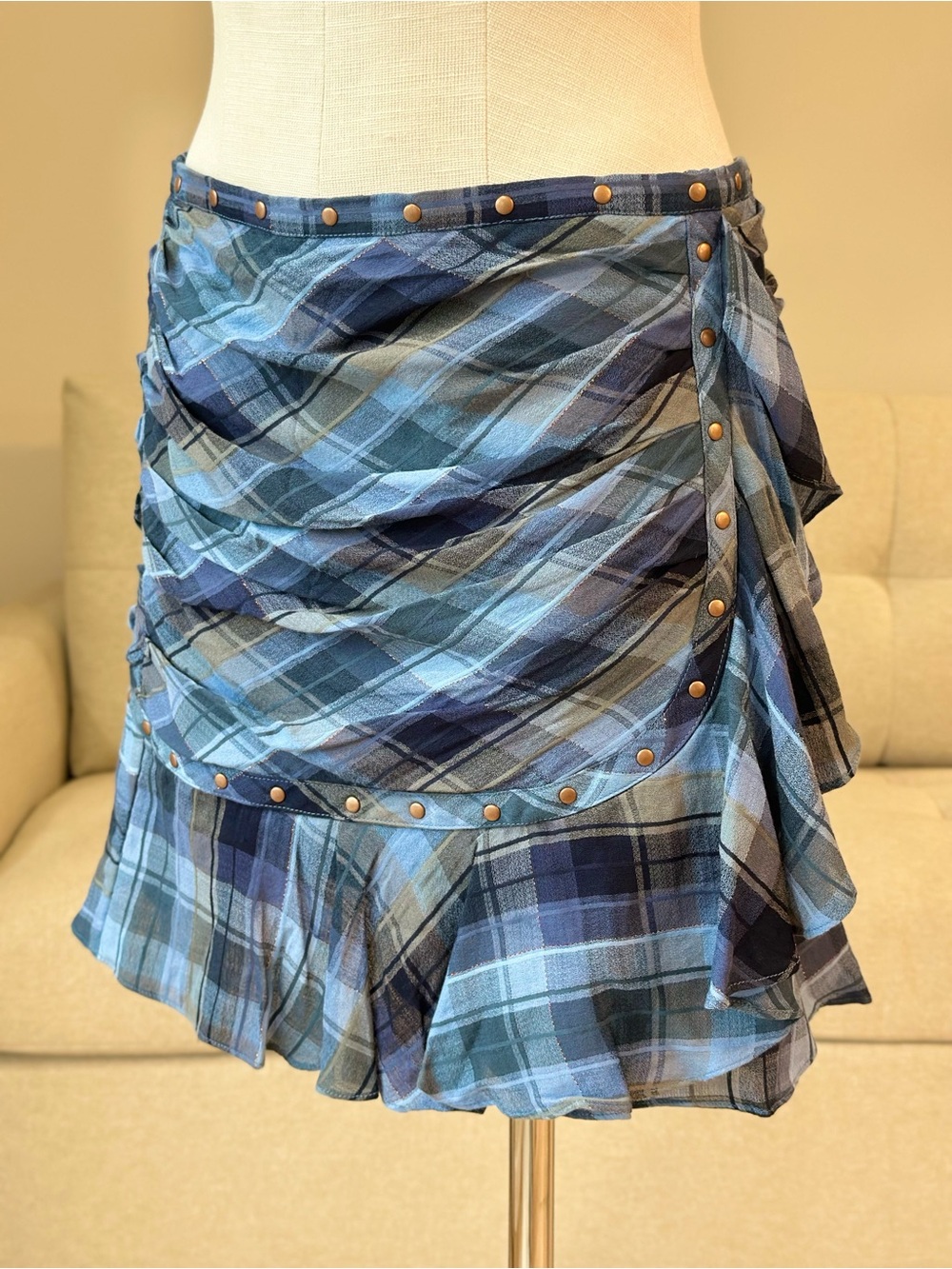 Veronica Beard Blue Plaid Ruffle Mini Skirt with Stud Trim size 10